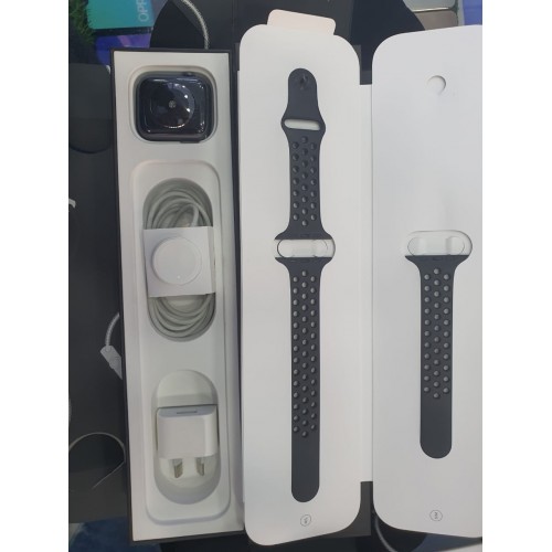 Apple watch series 4 used best sale